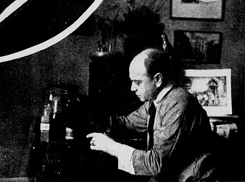 Earl Horter