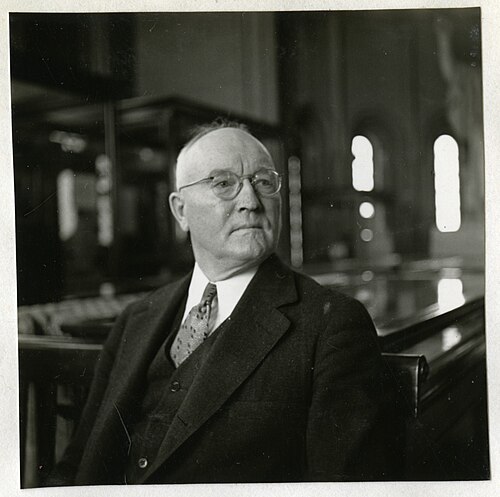 A. H. O. Rolle