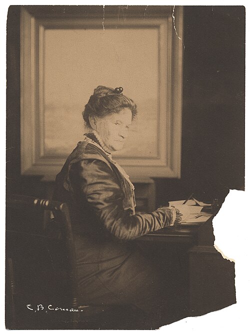 Portrait Charlotte B. Coman