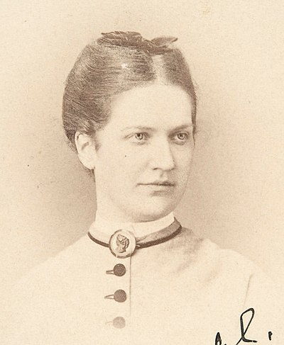  Amélie Helga Lundahl Image
