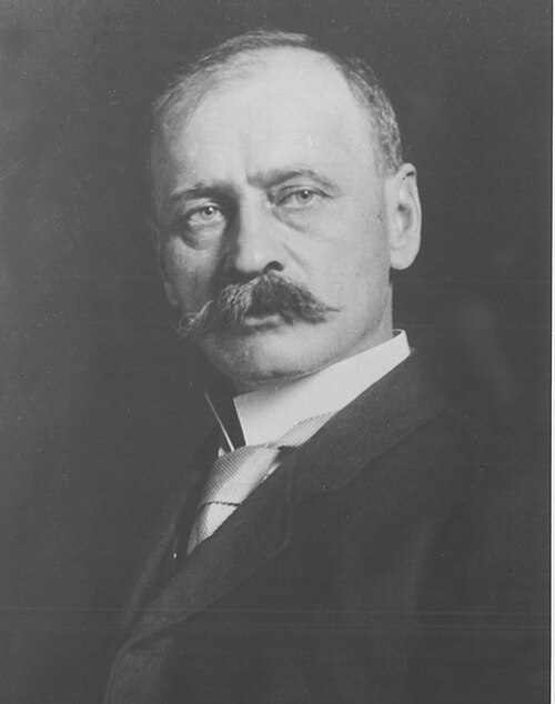  Henri Julien Image