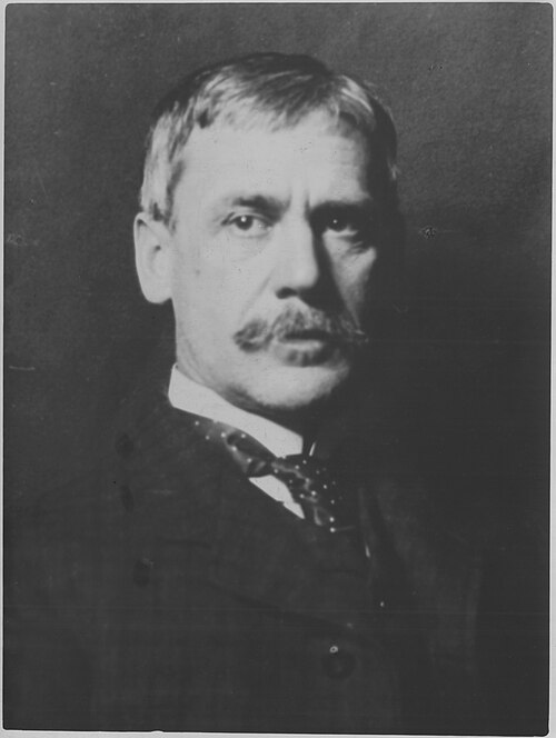 Franklin Brownell