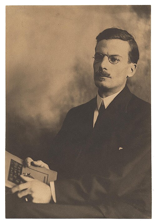 Kenneth Hayes Miller