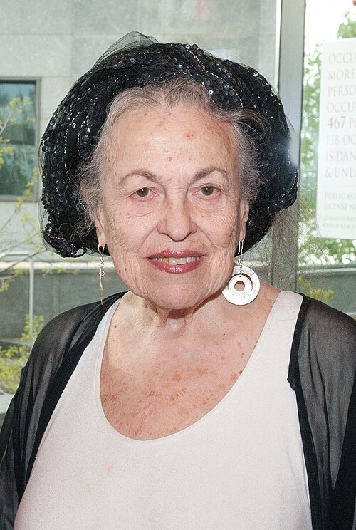 Helène Aylon