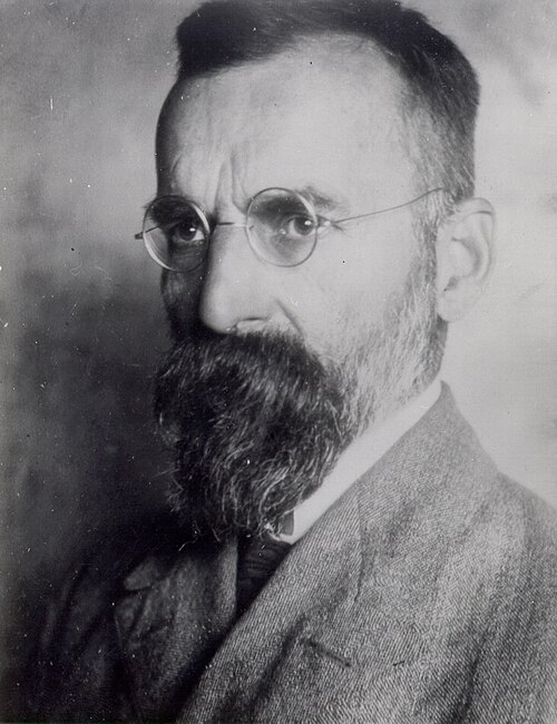 Matija Jama