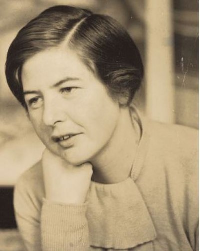 Moya Dyring