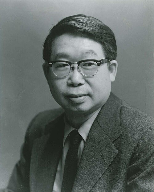Seong Moy