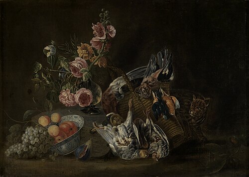 Stilleven van boeket bloemen in een glazen vaas, vruchten in een chinese kom en een mand met verschi, 1749, 