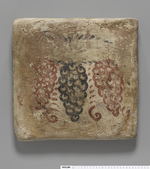 Tile with Three Grape Clusters, Yale University Art Gallery, inv. 1933.281, 245, 