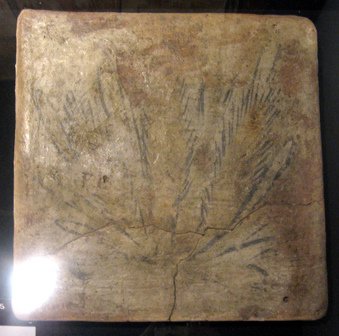 Painted Tile with Three Wheat Sheaves, Yale University Art Gallery, inv. 1933.286, 245, 