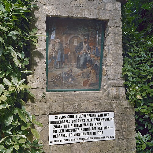 Vergeefse poging om het Mariabeeld te verbranden, 1935, Albin Windhausen