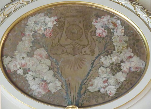 Brasão com flores - Medalhão no foyer do Theatro Municipal do Rio de Janeiro, 1916, Eliseu Visconti