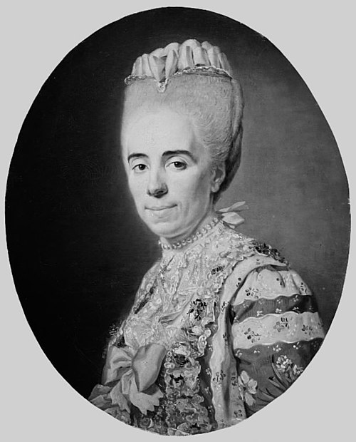 Portrait of Mme Antoinette-Louise Issard-Lacour, married to Ch. A. Bourlet de Vauxelles, 1770, Alexandre Roslin
