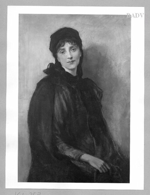 Portrait of a lady in a dark brown dress, 1892, Friedrich August von Kaulbach