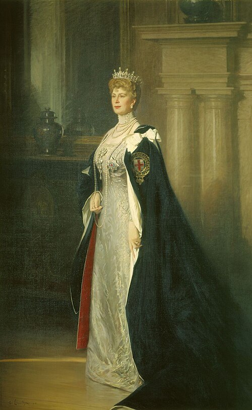 Queen Mary (1867-1953), 1914, William Llewellyn
