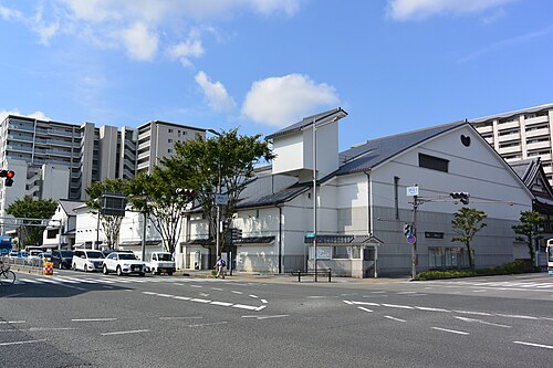 Itami City Museum of Art, History and Culture