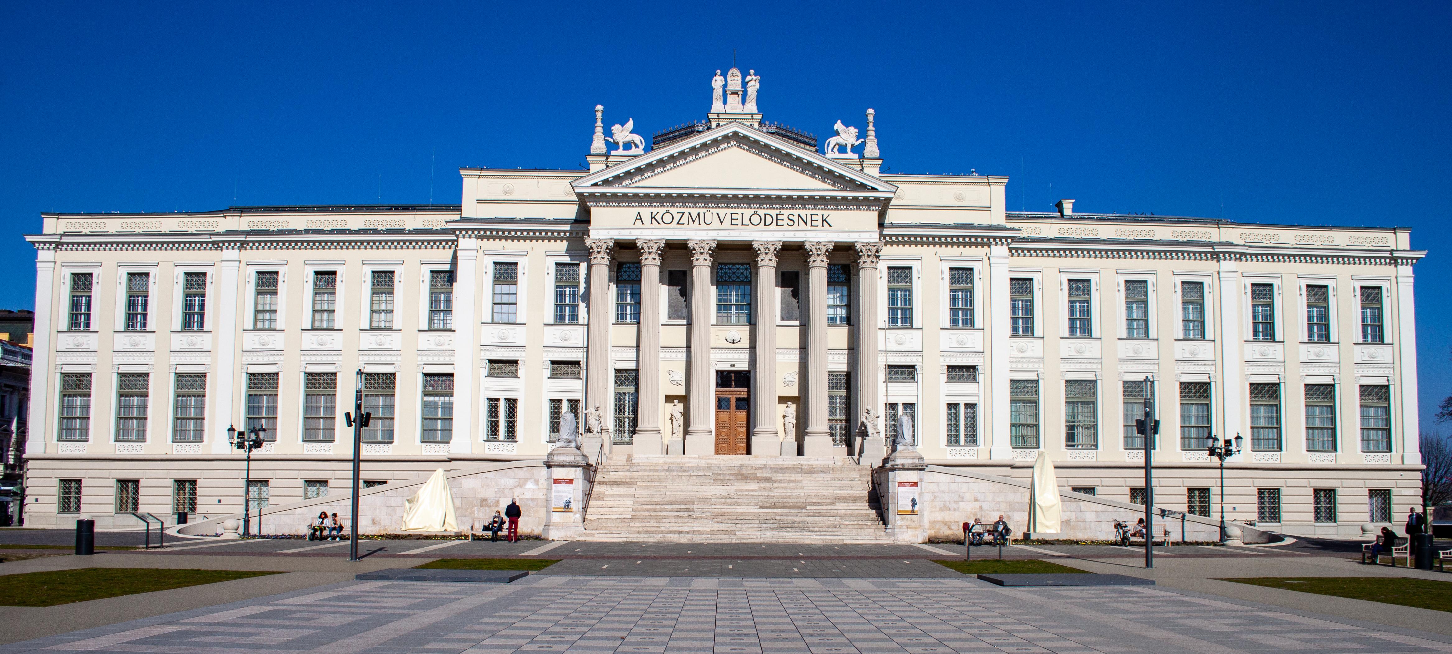 musée Ferenc-Móra