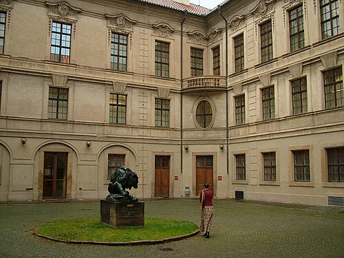 palais Sternberg