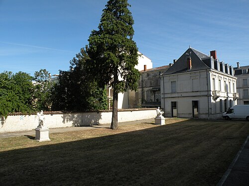 musée Bernard-d'Agesci