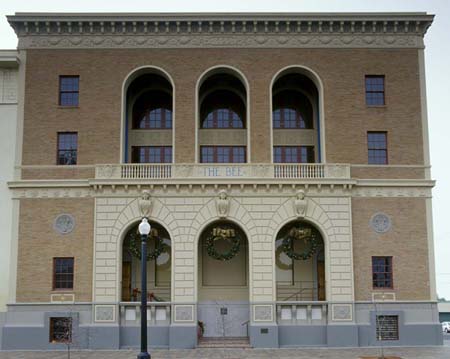 Fresno Metropolitan Museum of Art and Science