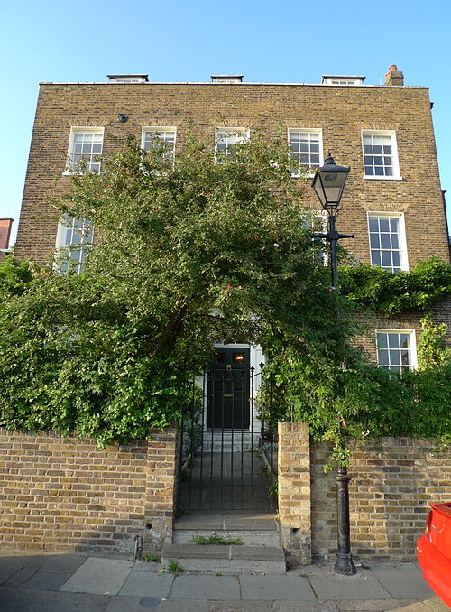 Kelmscott House