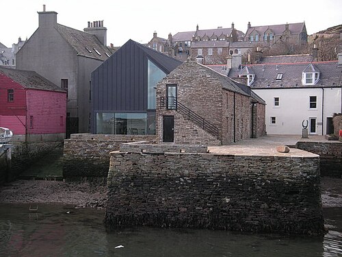 Pier Arts Centre